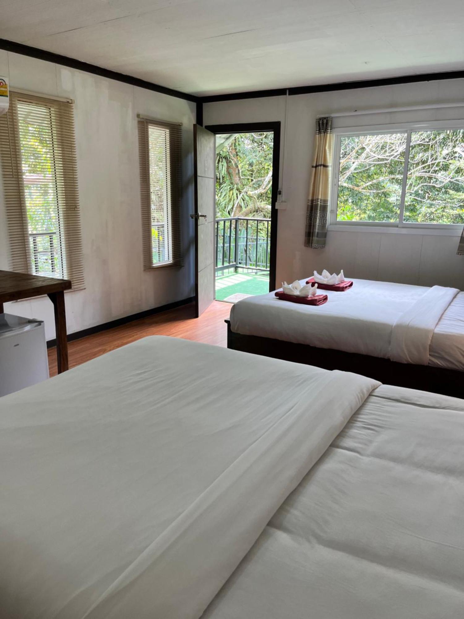 Khaosok River Camp Khao Sok National Park Extérieur photo