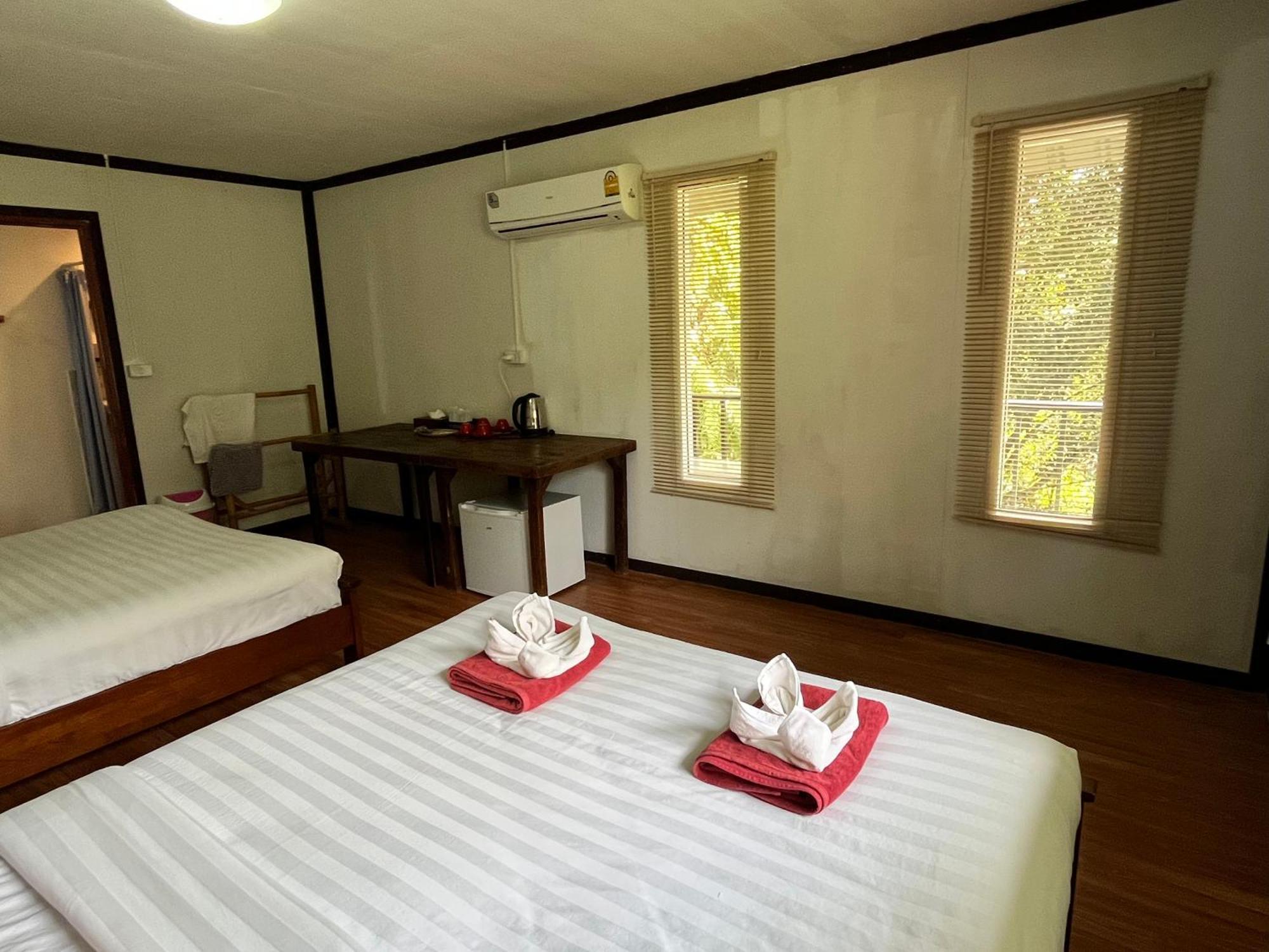 Khaosok River Camp Khao Sok National Park Extérieur photo